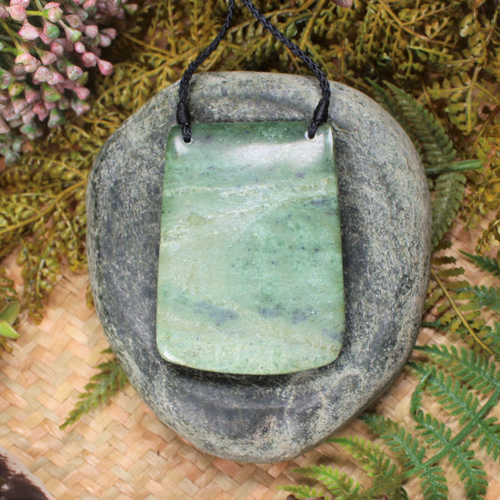 Toki or Adze Pendant carved from Flower Jade Pounamu - NZ Greenstone