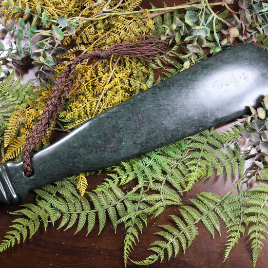 Mere or Patu carved from NZ Serpentine